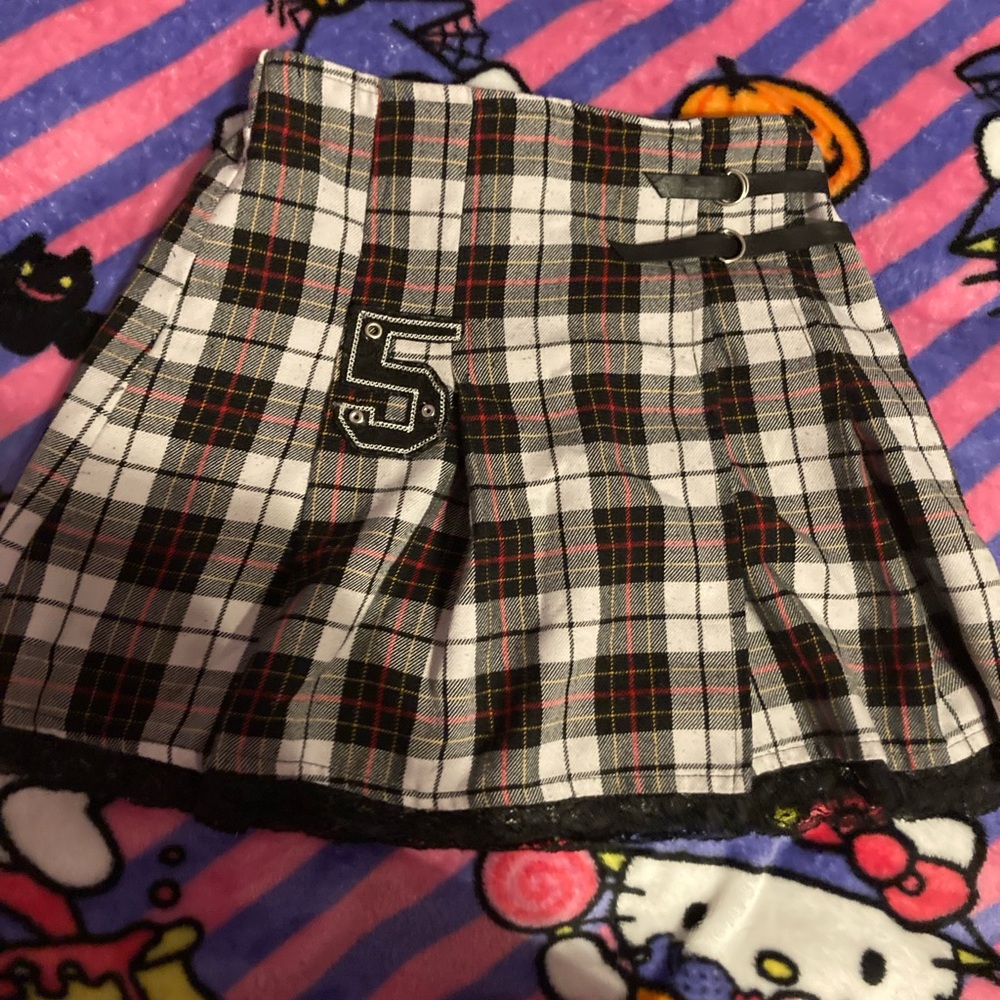 Tripp NYC type mini skirt